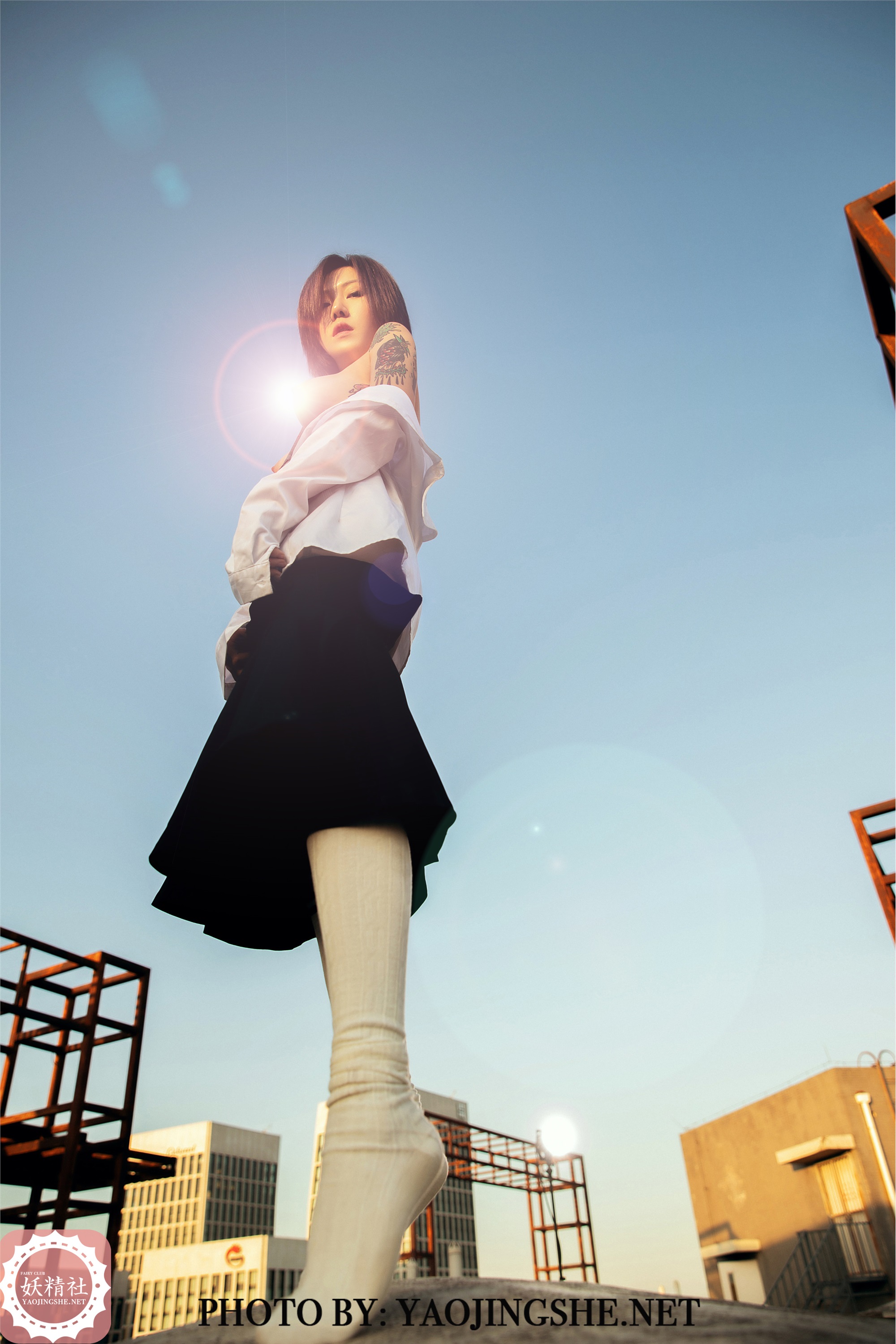 妖精社  2020.01.15 V2003 菊花 《谁困住了我的菊花》